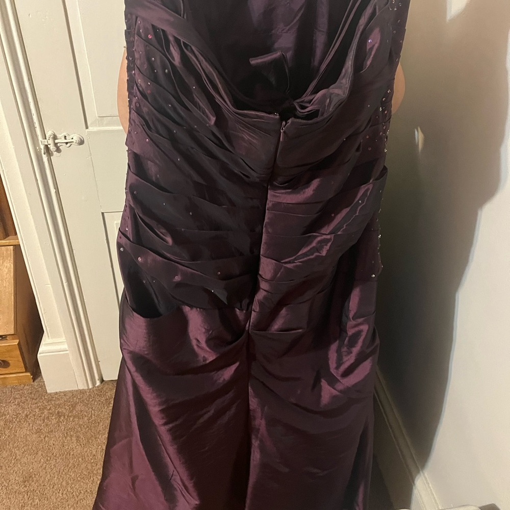 Camille la Vic woman’s evening/prom dress 18w